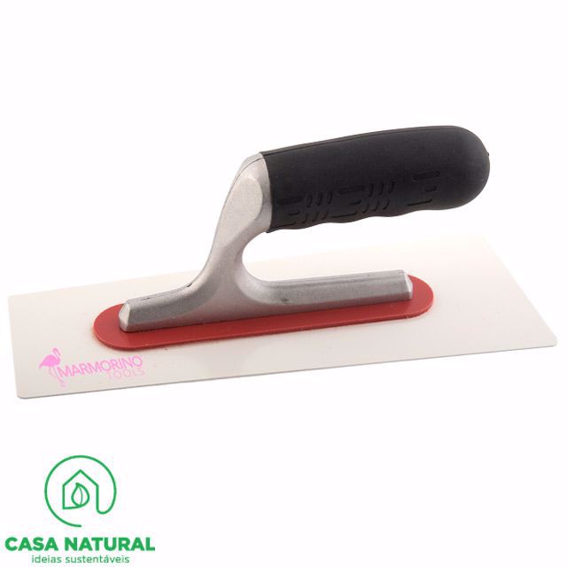 Talocha de plástico. Acabamento sem marcas. Casa Natural